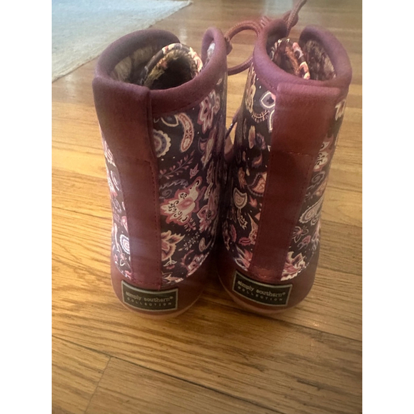 Women's Simply Southern Duck Boots Size 6 Burgundy Multi-color - Picture 5 of 8